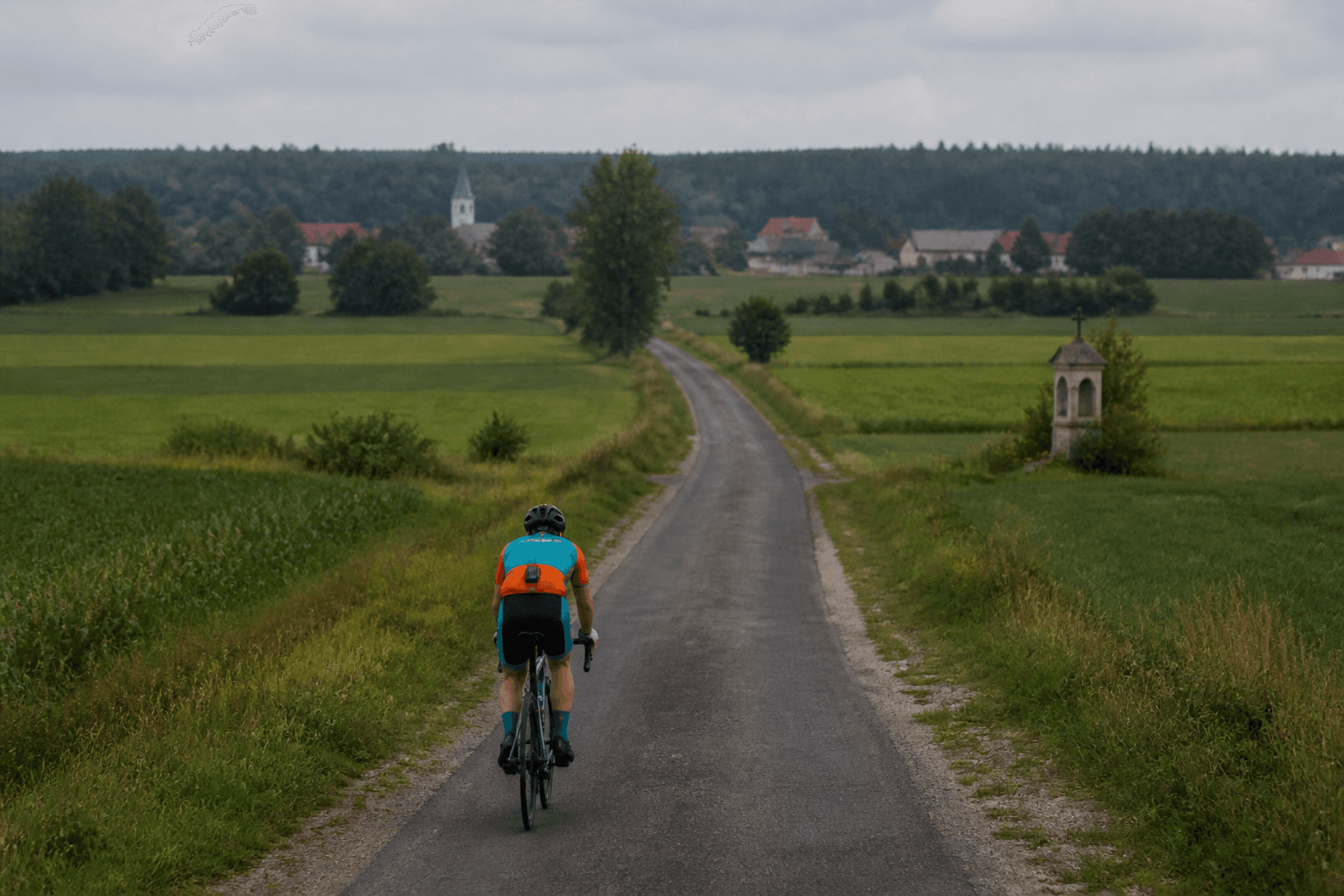 Garmin oddaje SOS za darmo na zawieszonych planach inReach. To reakcja na Apple